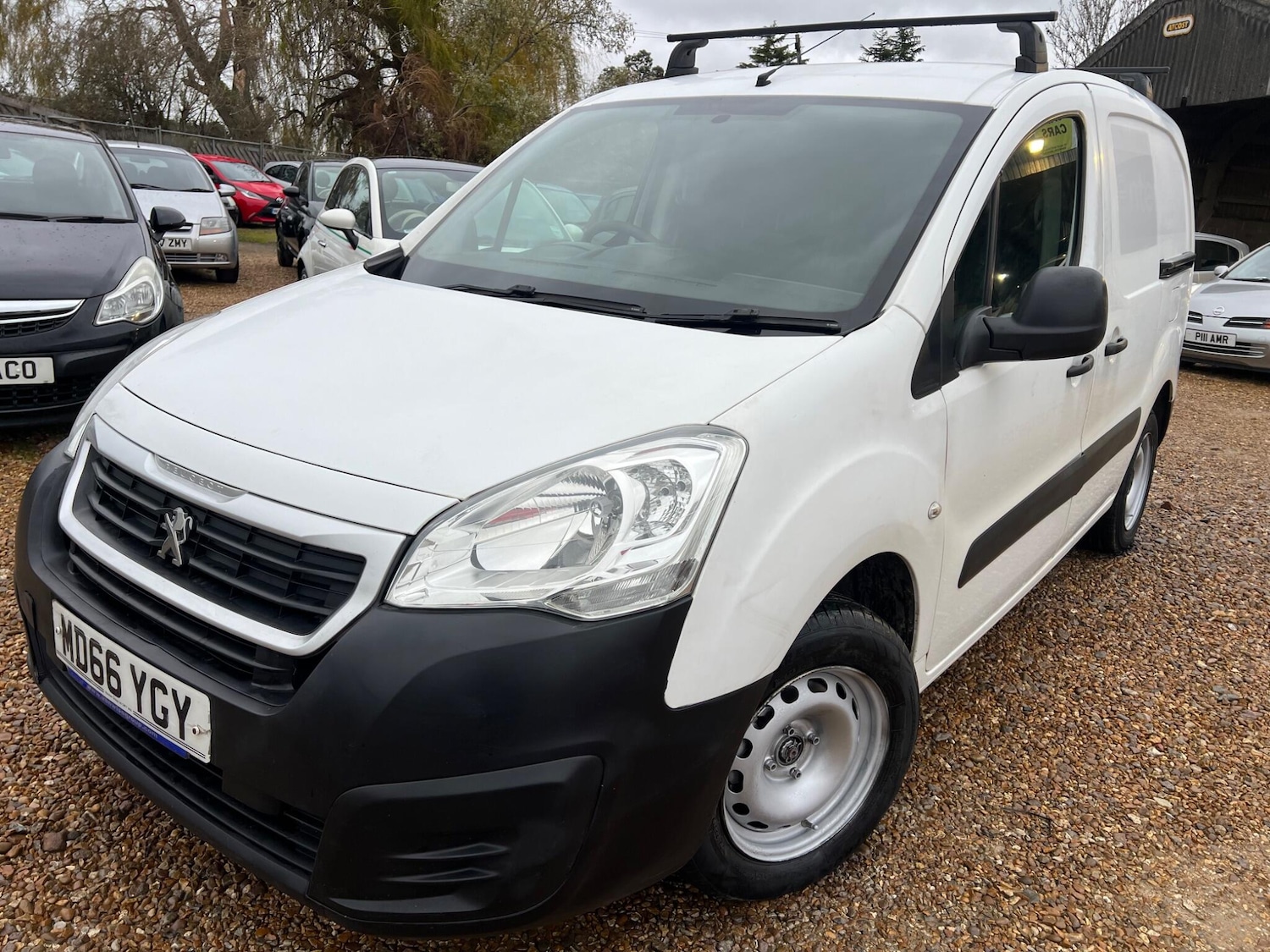 Used Peugeot Partner 2017 for sale - 76771619: Photo 5