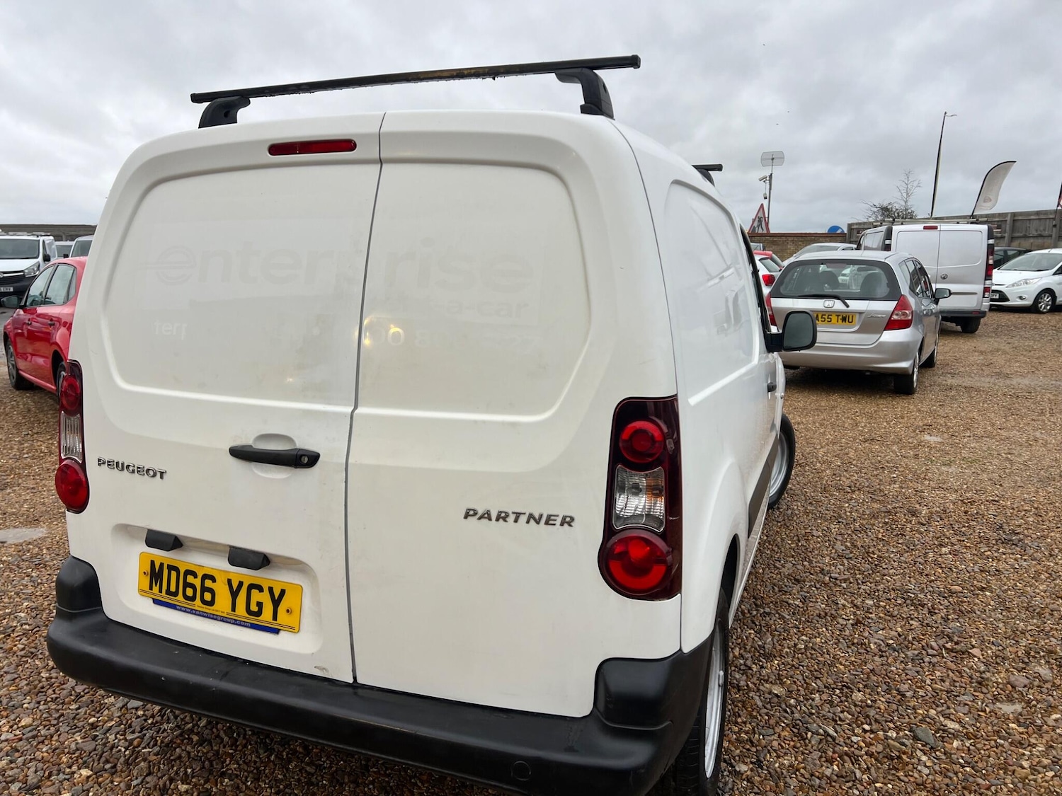 Used Peugeot Partner 2017 for sale - 76771619: Photo 6