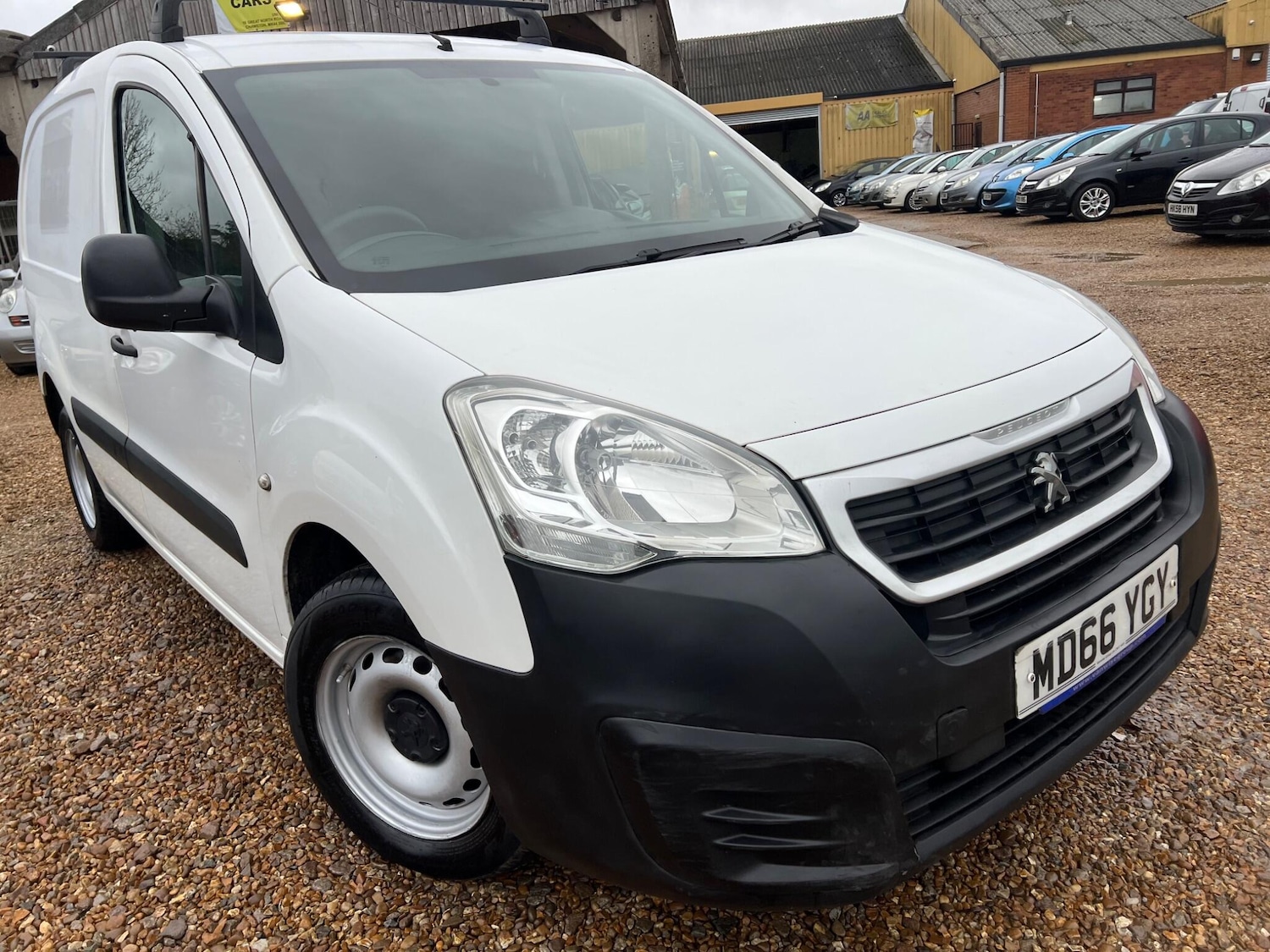 Used Peugeot Partner 2017 for sale - 76771619: Photo 9