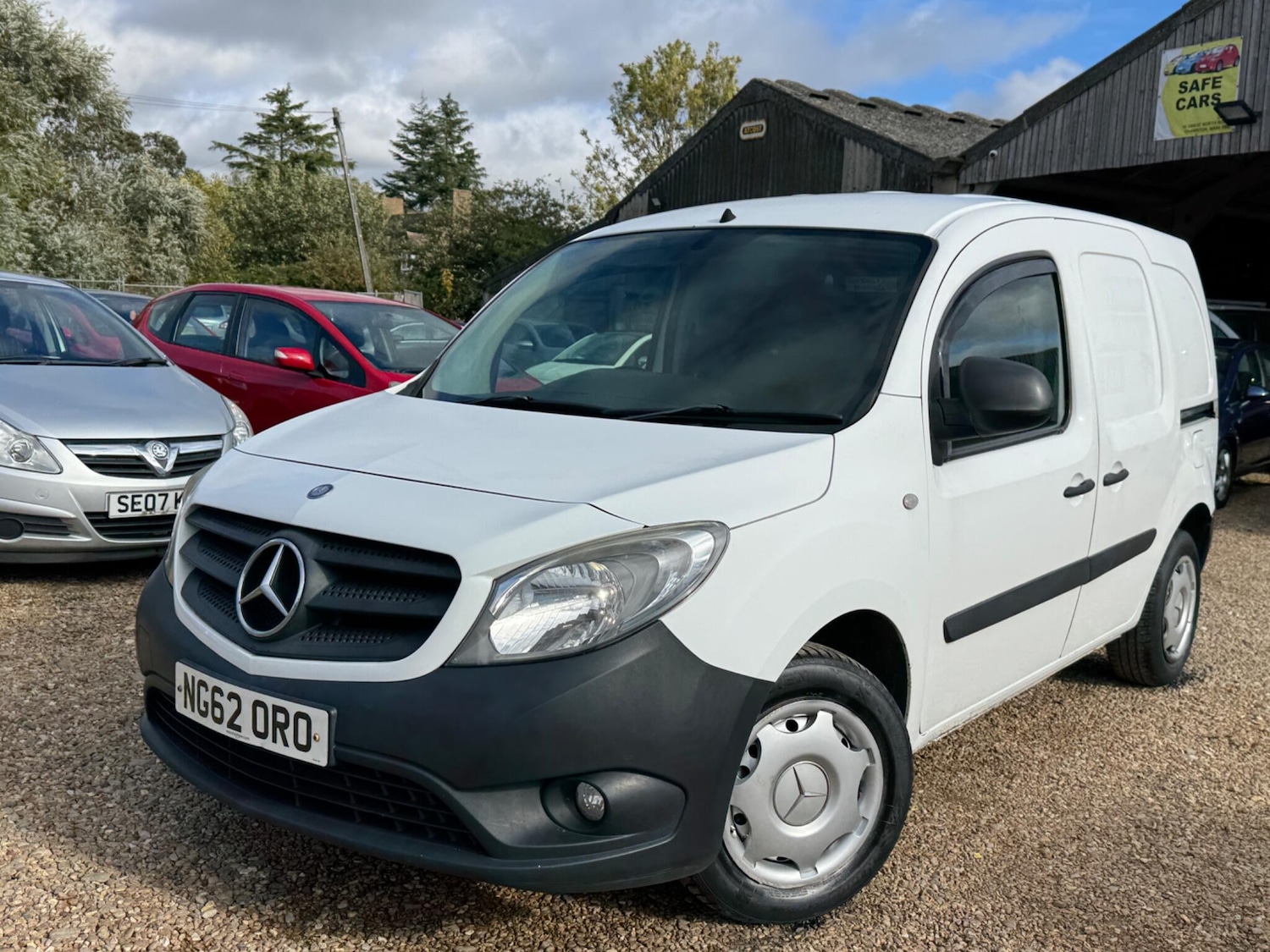 Used Mercedes-Benz Citan 2013 for sale - 76389141: Photo 1