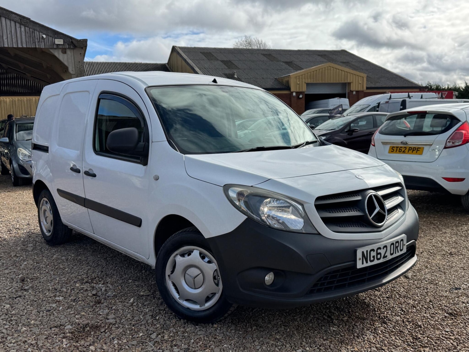 Used Mercedes-Benz Citan 2013 for sale - 76389141: Photo 2