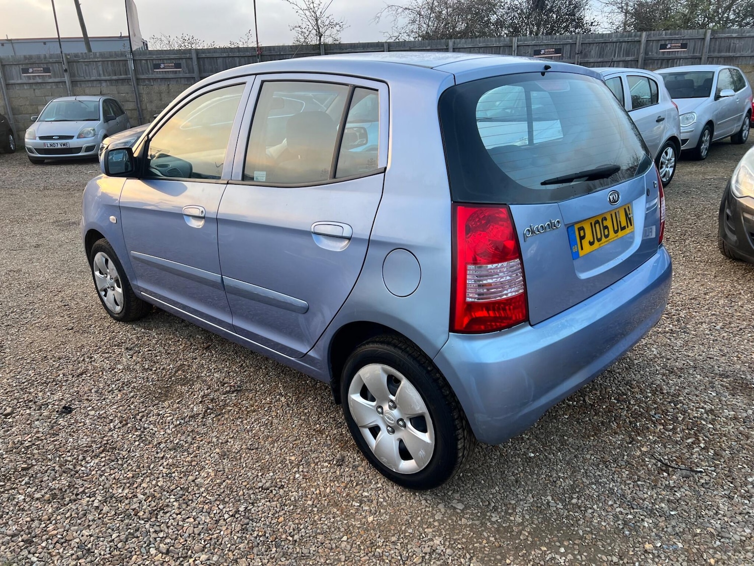 Used Kia Picanto 2006 for sale - 77838923: Photo 2