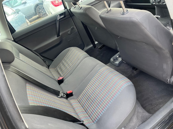 Used Volkswagen Polo 2006 for sale - 76174853: Photo 24