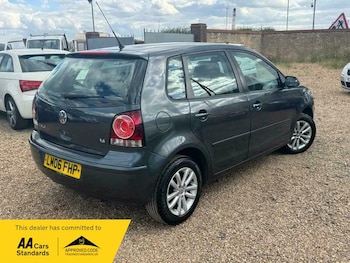 Used Volkswagen Polo 2006 for sale - 79331528: Photo