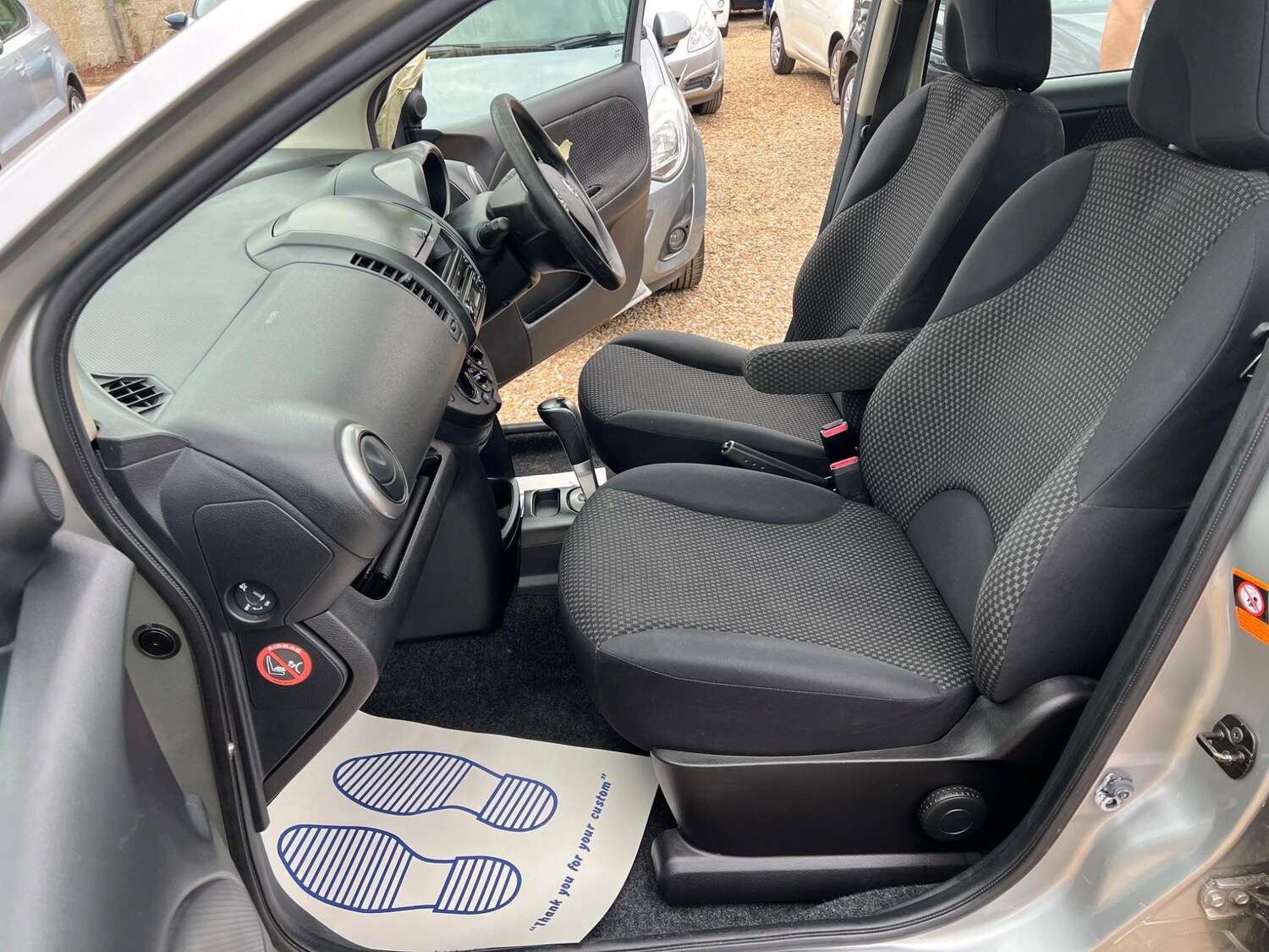 Vehicle 29
