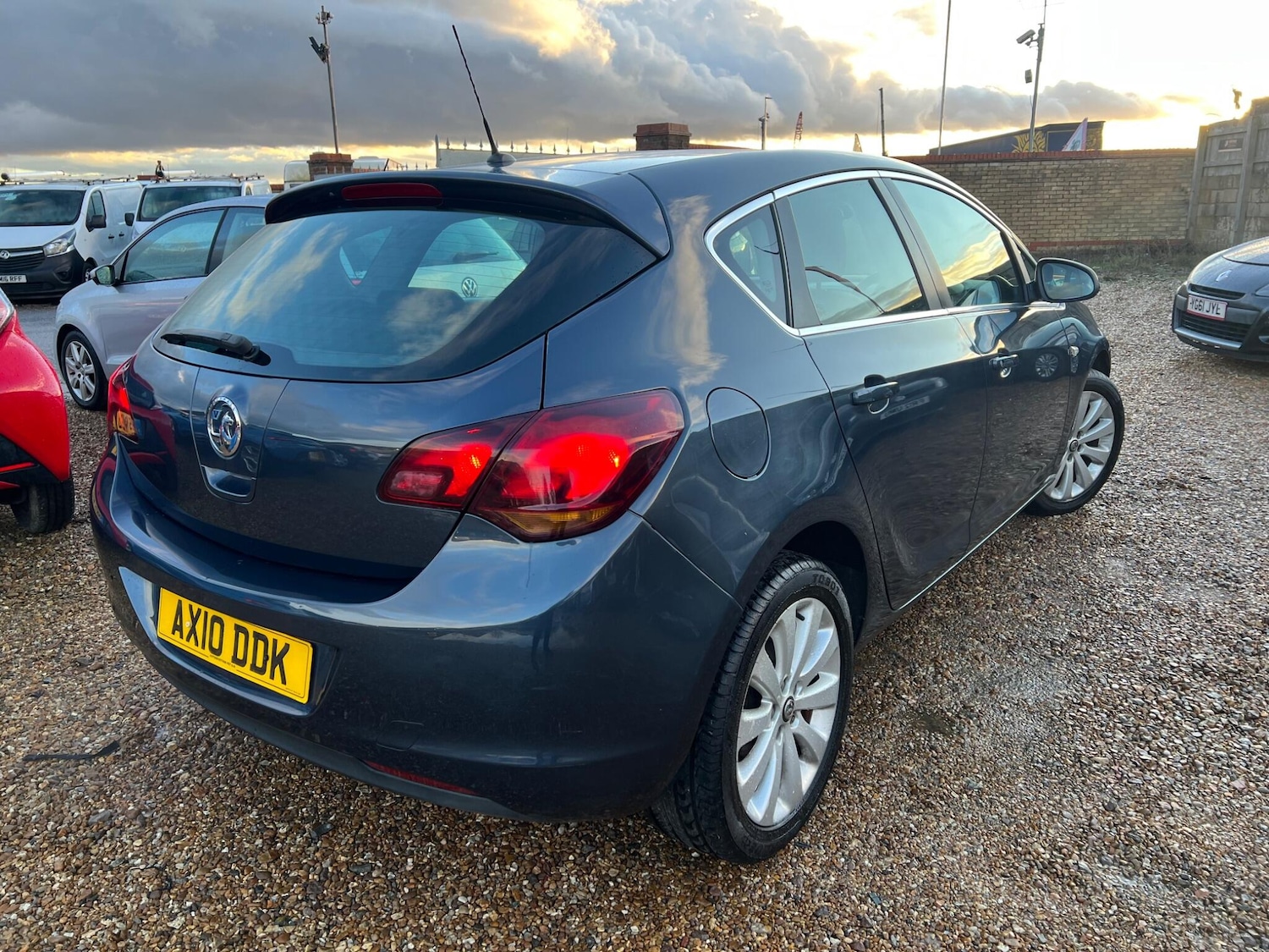 Used Vauxhall Astra 2010 for sale - 77625111: Photo 7