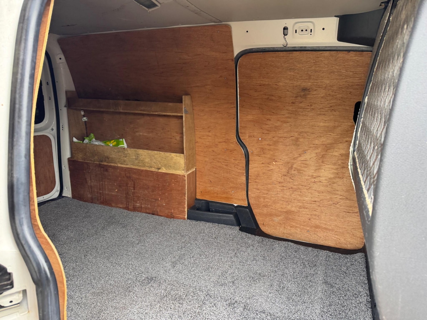 Used Volkswagen Caddy Maxi 2012 for sale - 76398956: Photo 18