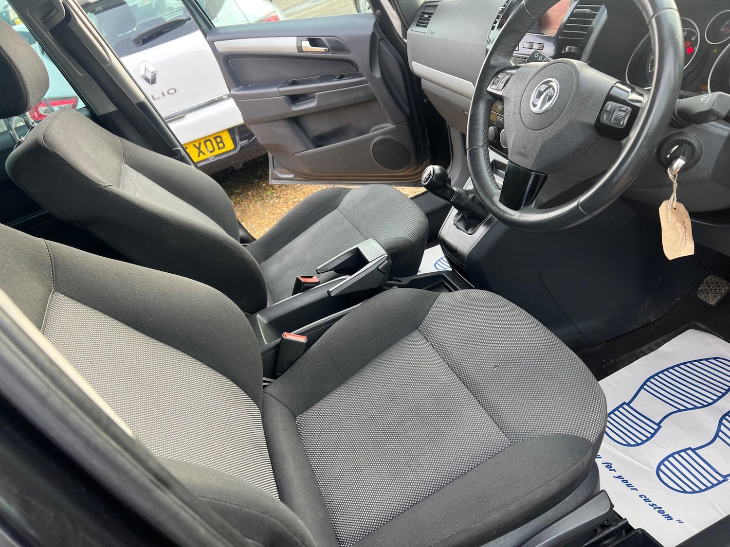 Used Vauxhall Zafira for sale - 77898570: Photo 30