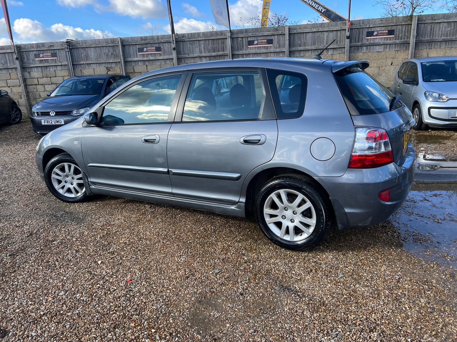Used Honda Civic 2004 for sale - 77559316: Photo 12