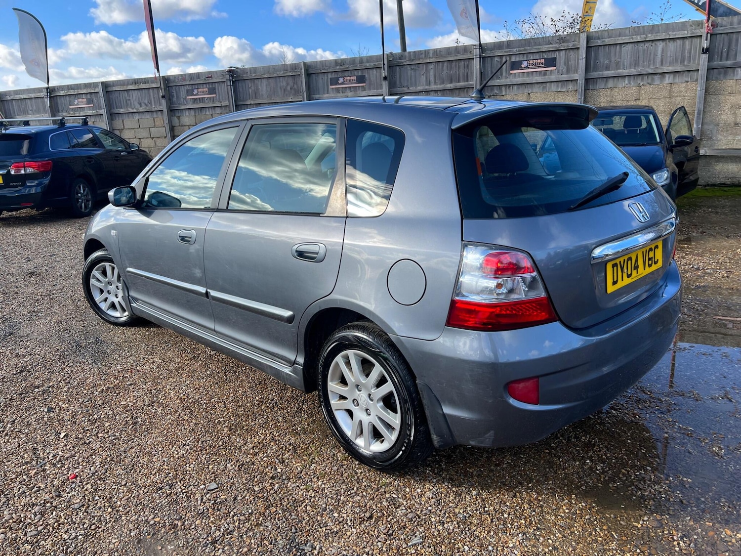 Used Honda Civic 2004 for sale - 77559316: Photo 13