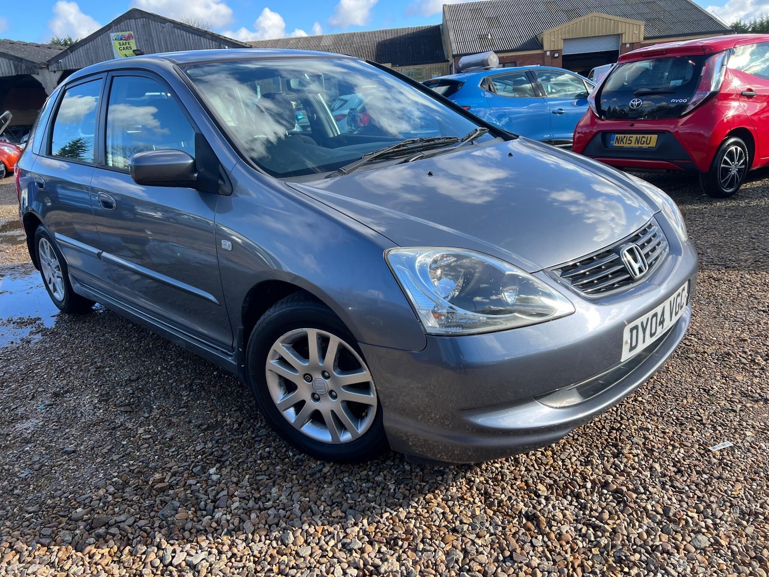 Used Honda Civic 2004 for sale - 77559316: Photo 17