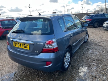 Used Honda Civic 2004 for sale - 77559316: Photo