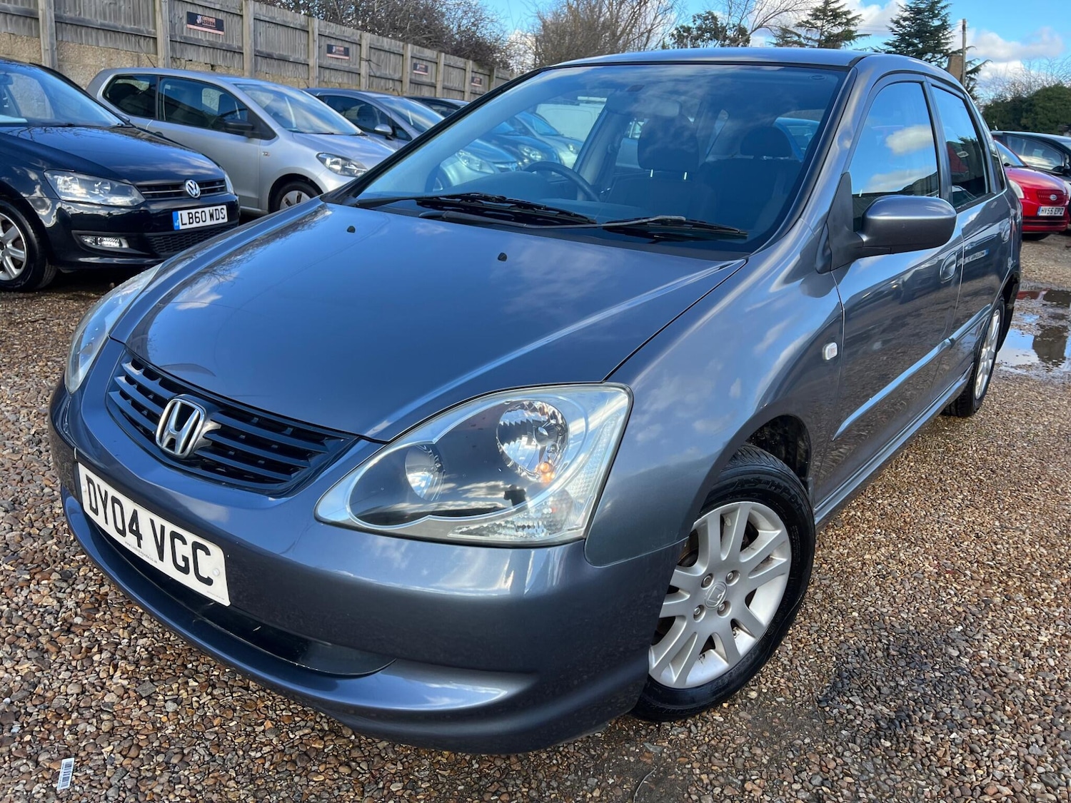 Used Honda Civic 2004 for sale - 77559316: Photo 4