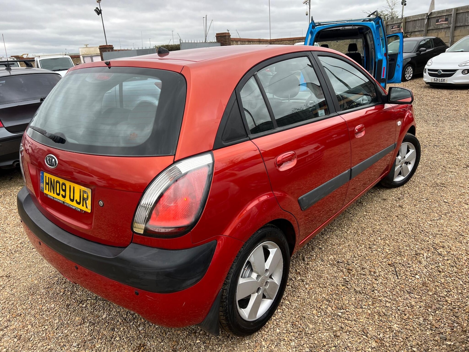 Used Kia Rio 2009 for sale - 78019495: Photo 2