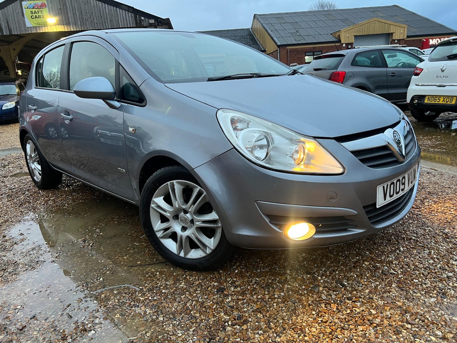 Used Vauxhall Corsa 2009 for sale - 77925855: Photo 17