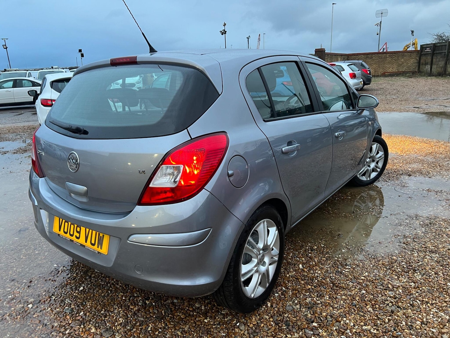 Used Vauxhall Corsa 2009 for sale - 77925855: Photo 6