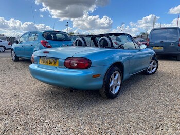 Used Mazda MX-5 2001 for sale - 76742468: Photo
