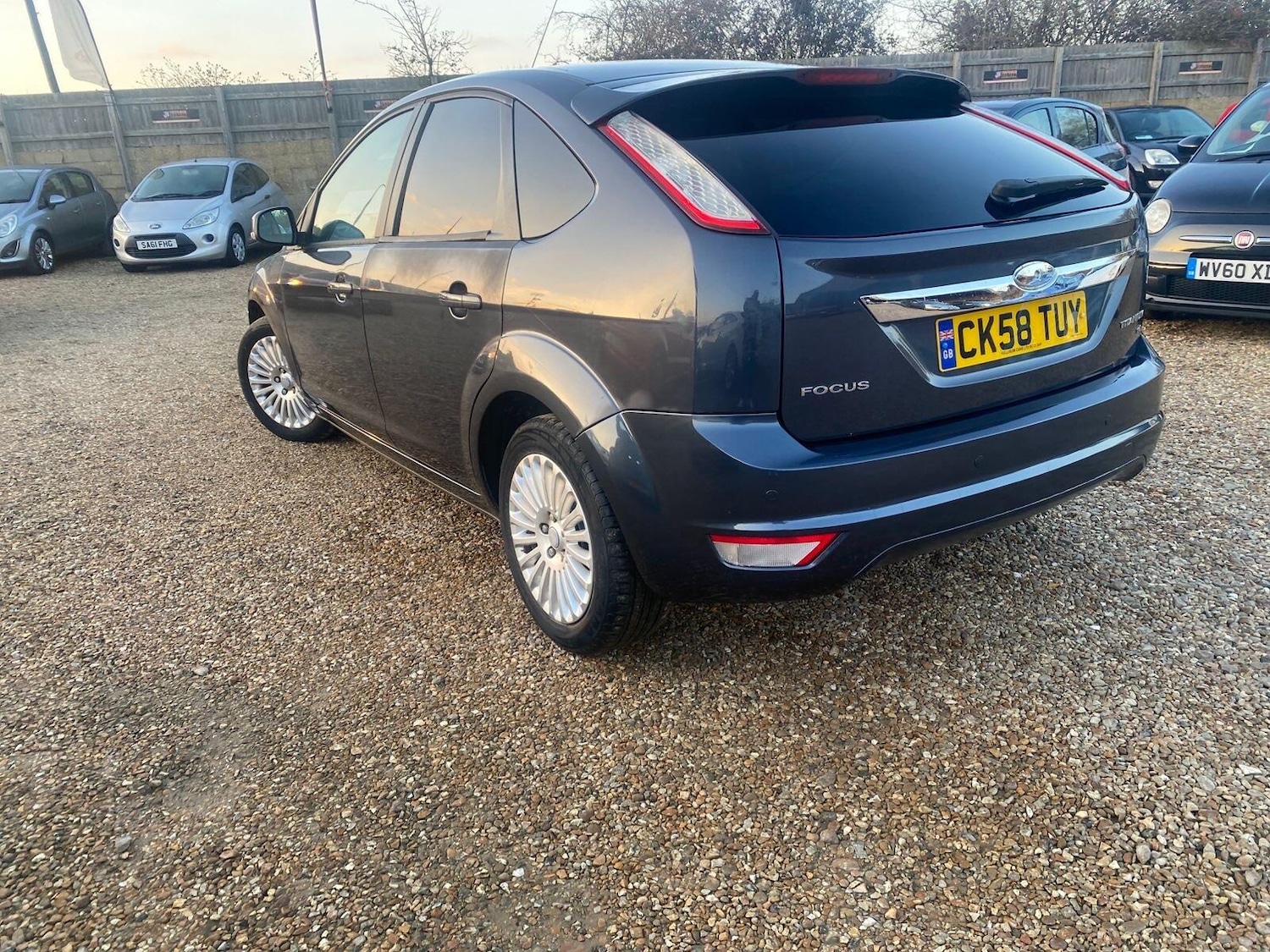 Used Ford Focus 2008 for sale - 77120638: Photo 2