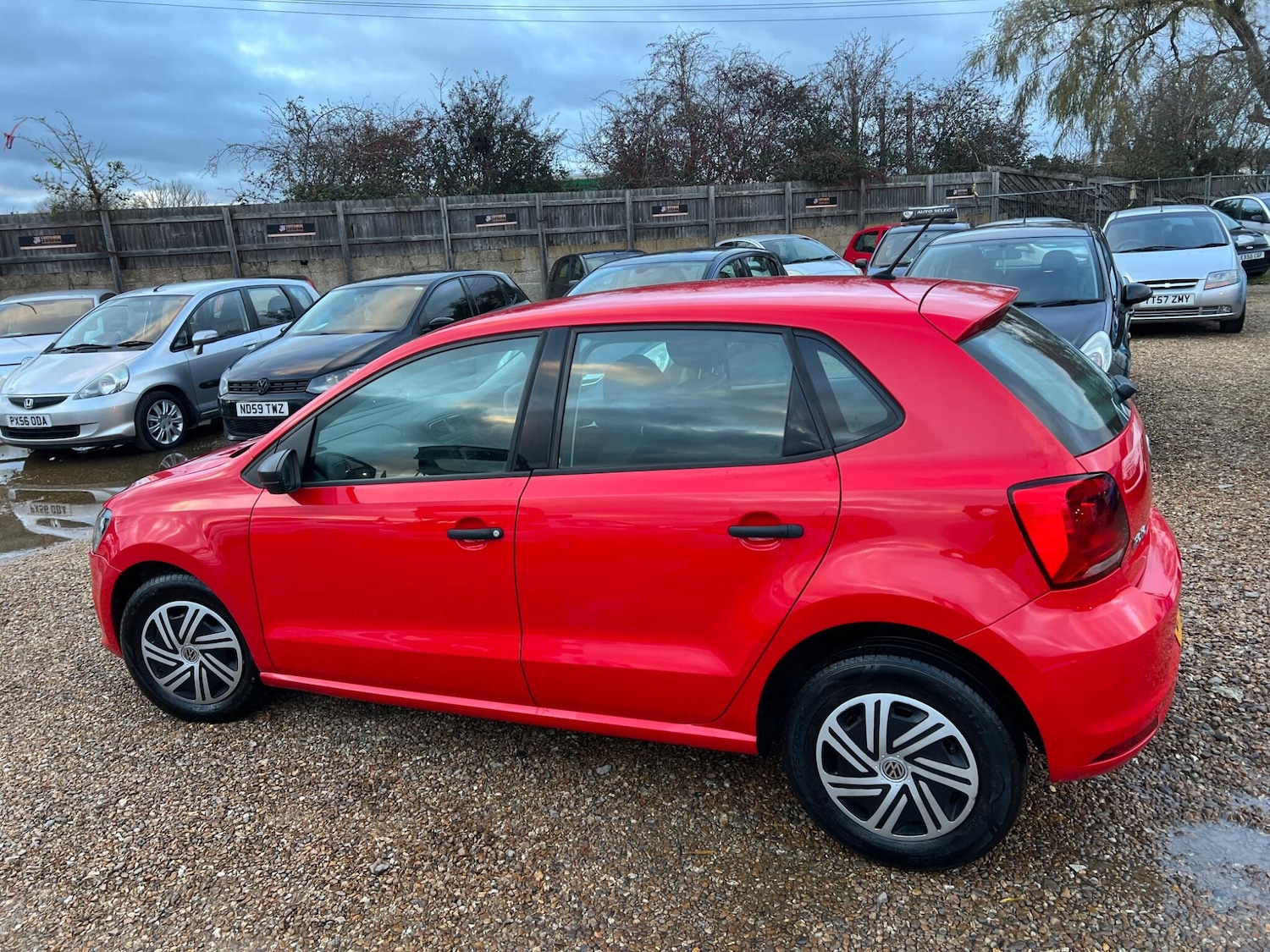 Used Volkswagen Polo 2014 for sale - 76715352: Photo 10