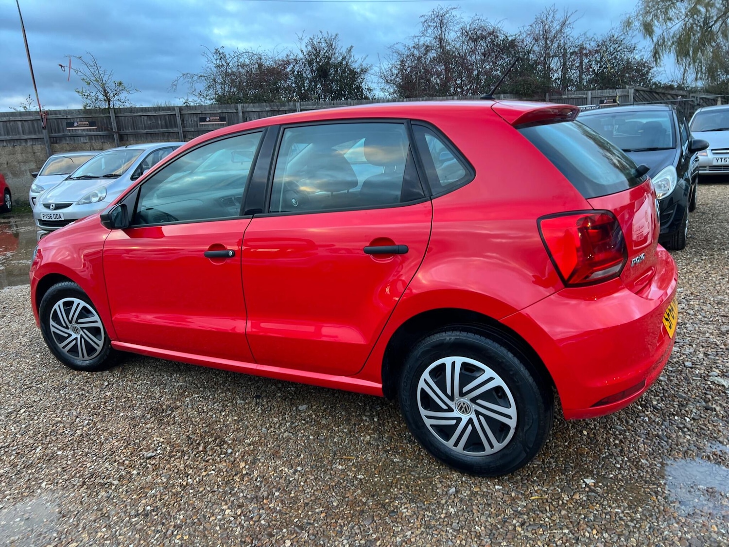 Used Volkswagen Polo 2014 for sale - 76715352: Photo 16