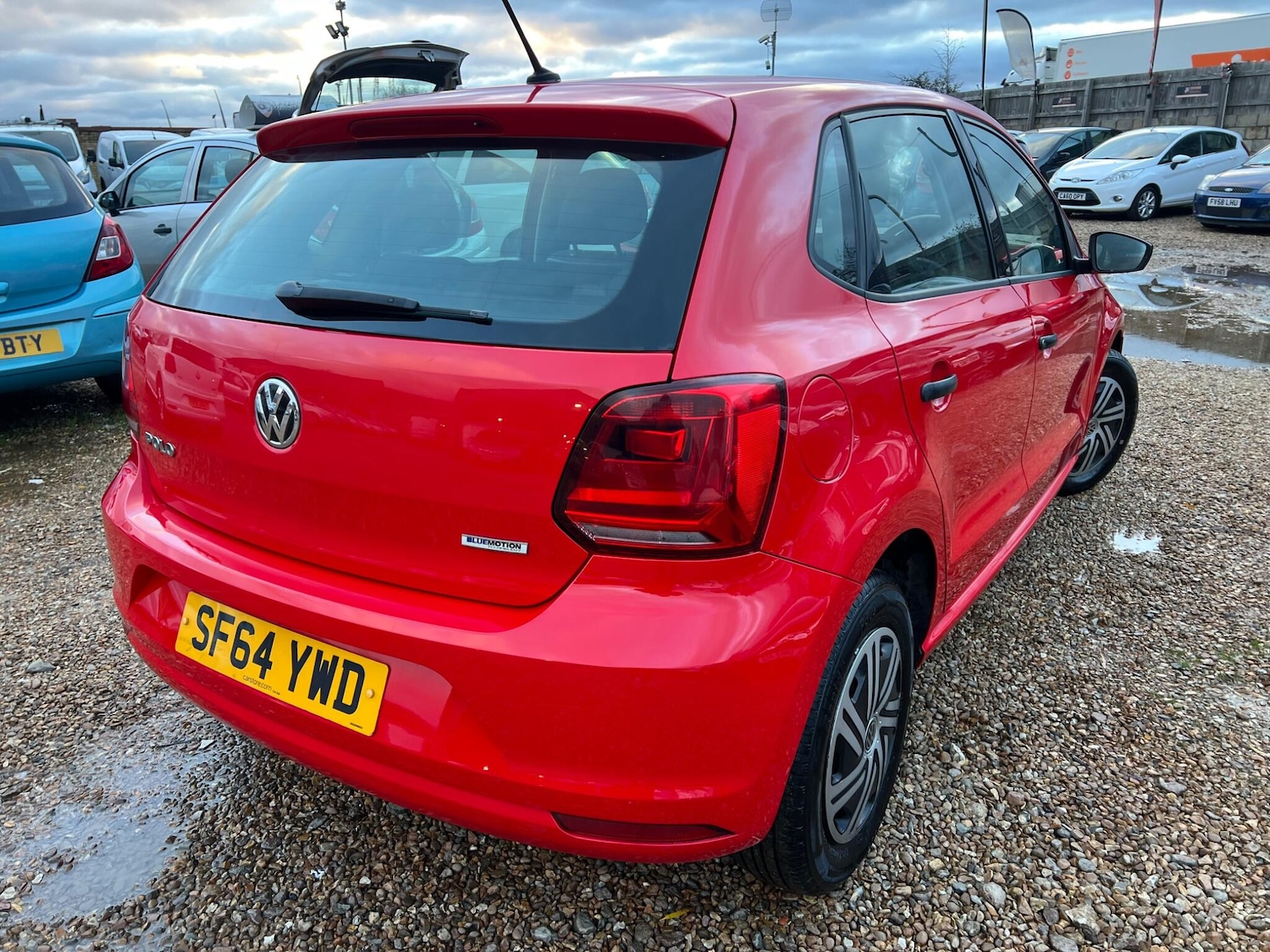 Used Volkswagen Polo 2014 for sale - 76715352: Photo 7