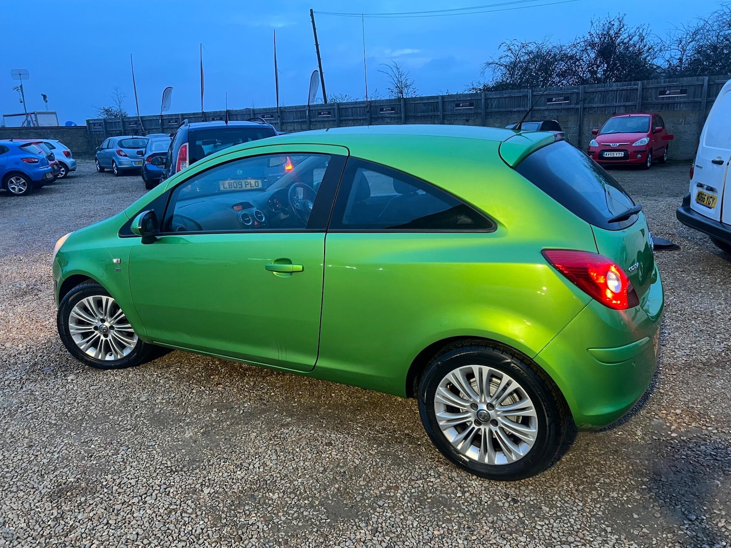 Used Vauxhall Corsa 2011 for sale - 77331691: Photo 13