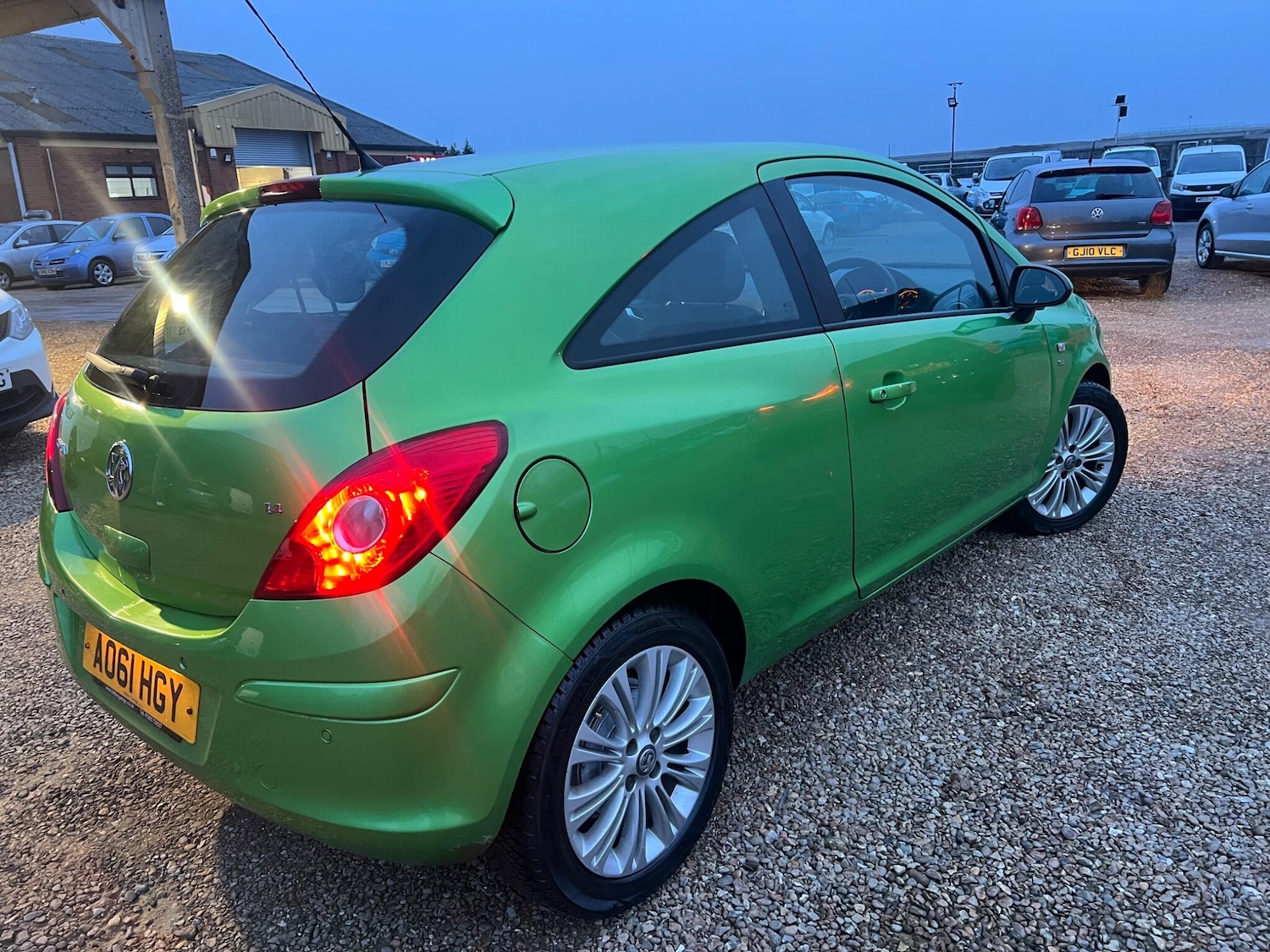 Used Vauxhall Corsa 2011 for sale - 77331691: Photo 2