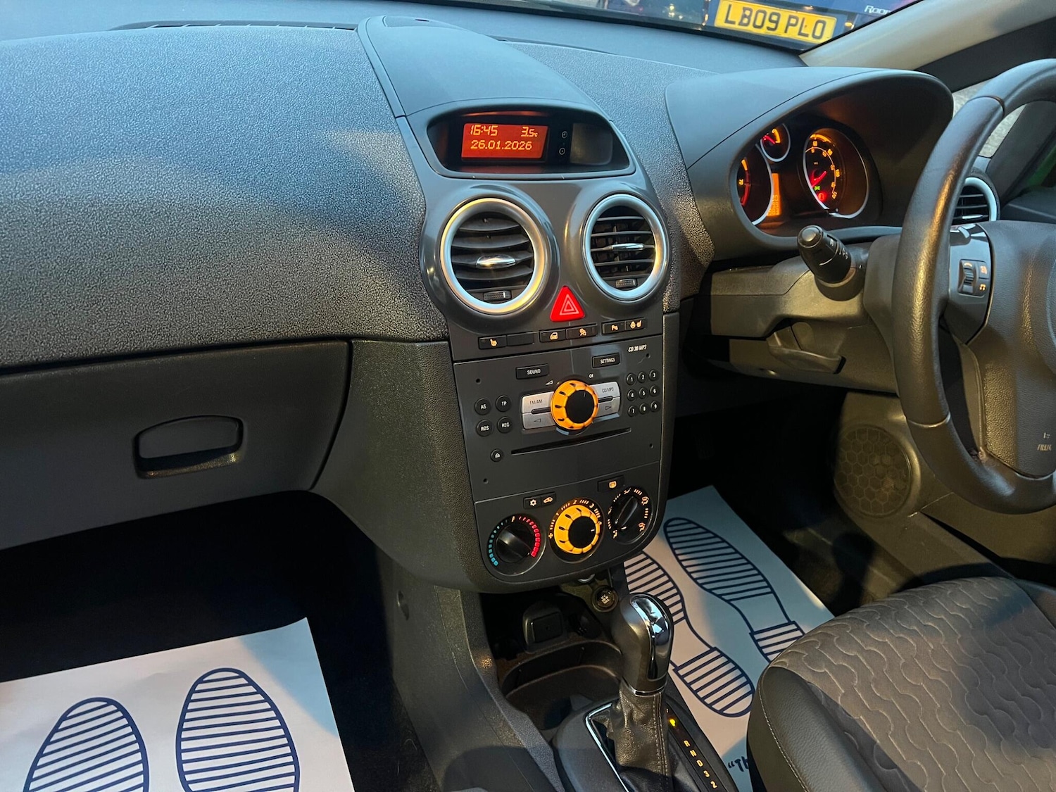 Used Vauxhall Corsa 2011 for sale - 77331691: Photo 22