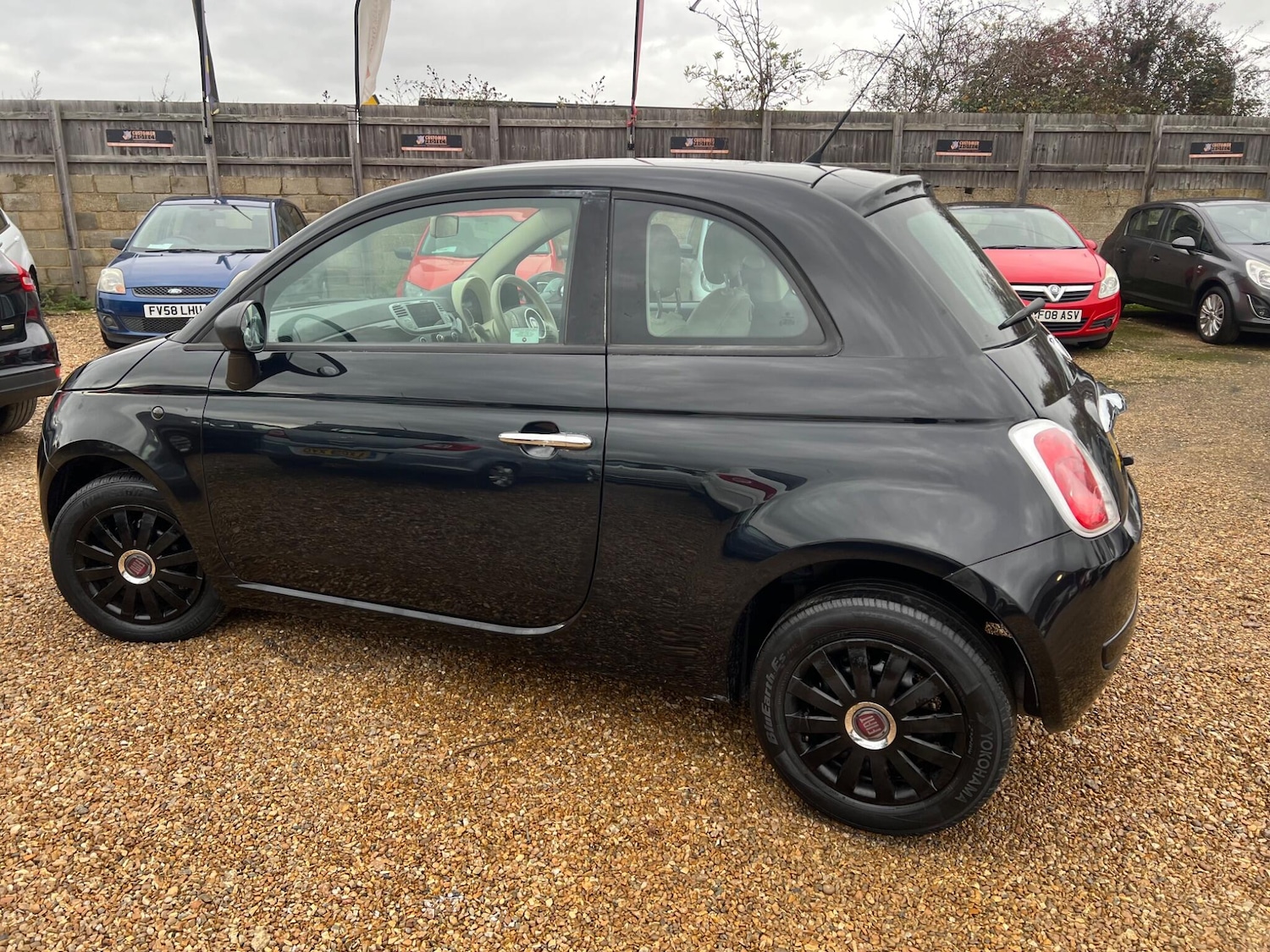 Used Fiat 500 2010 for sale - 76994110: Photo 5