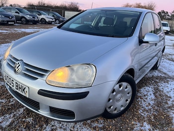 Used Volkswagen Golf 2005 for sale - 77156792: Photo
