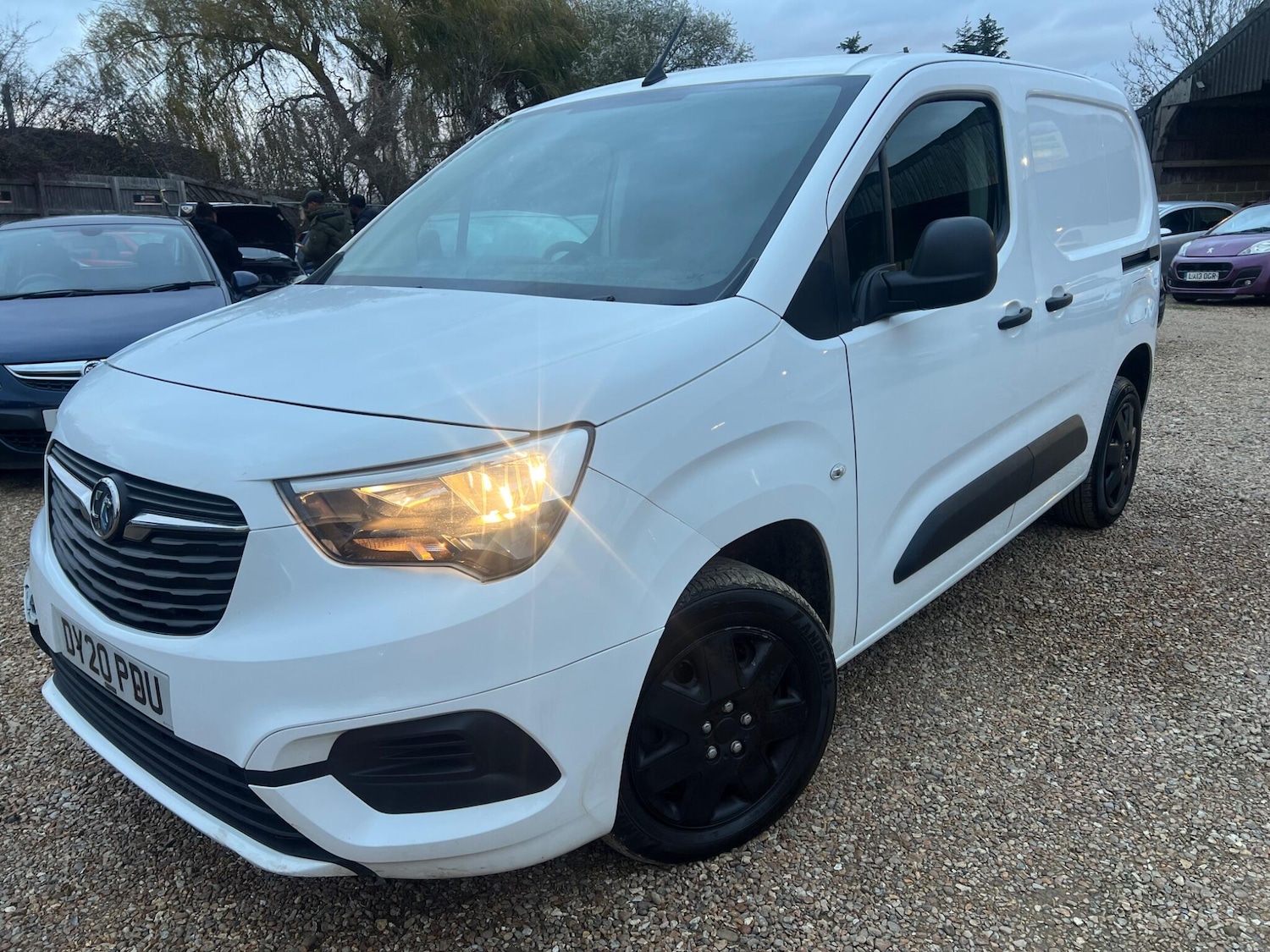 Used Vauxhall Combo 2020 for sale - 76742830: Photo 4