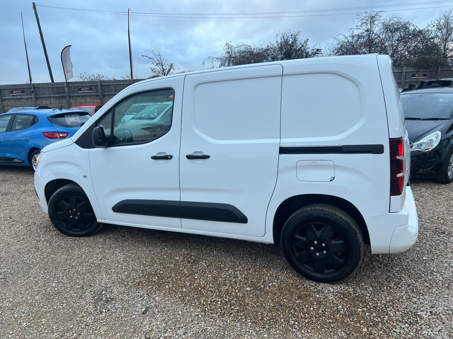 Used Vauxhall Combo 2020 for sale - 76742830: Photo 8