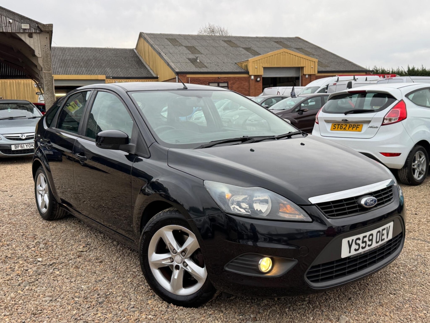 Used Ford Focus 2010 for sale - 76989943: Photo 13