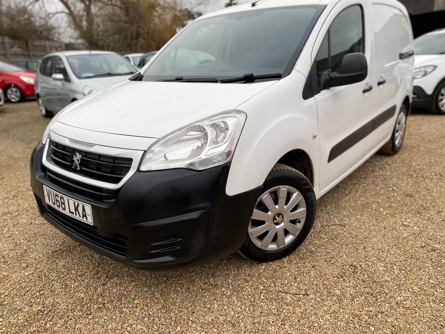 Used Peugeot Partner 2018 for sale - 77163452: Photo 11
