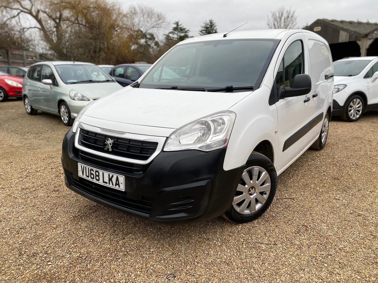 Used Peugeot Partner 2018 for sale - 77163452: Photo 3