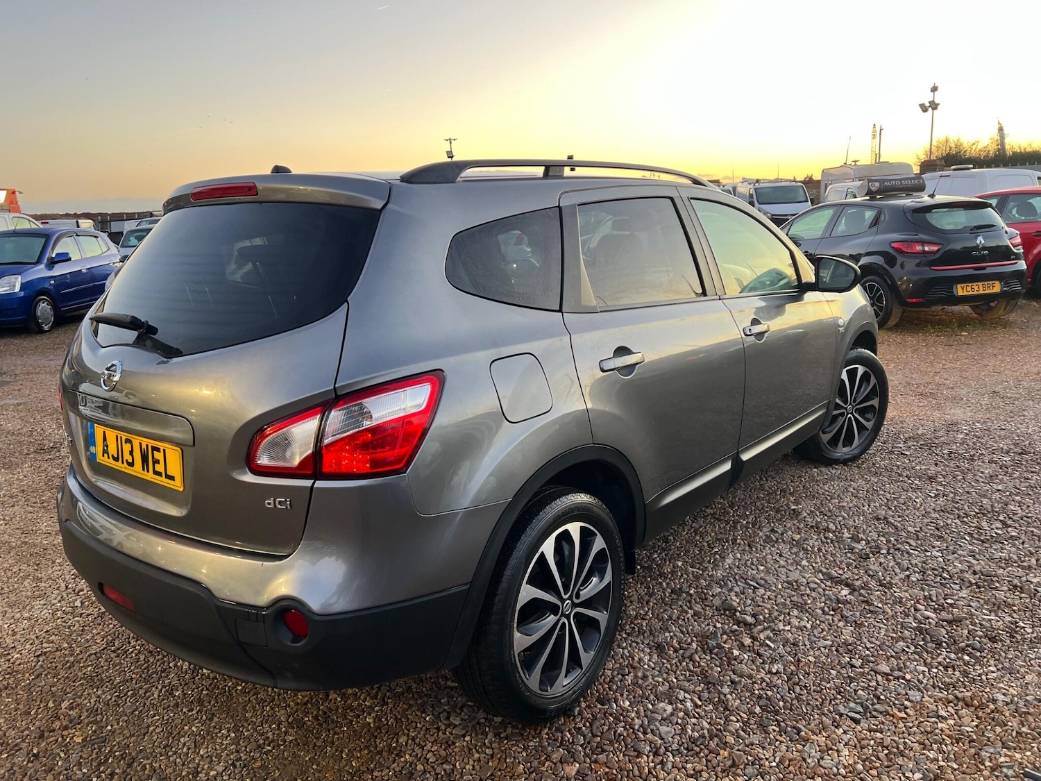 Used Nissan Qashqai+2 2013 for sale - 77090890: Photo 13