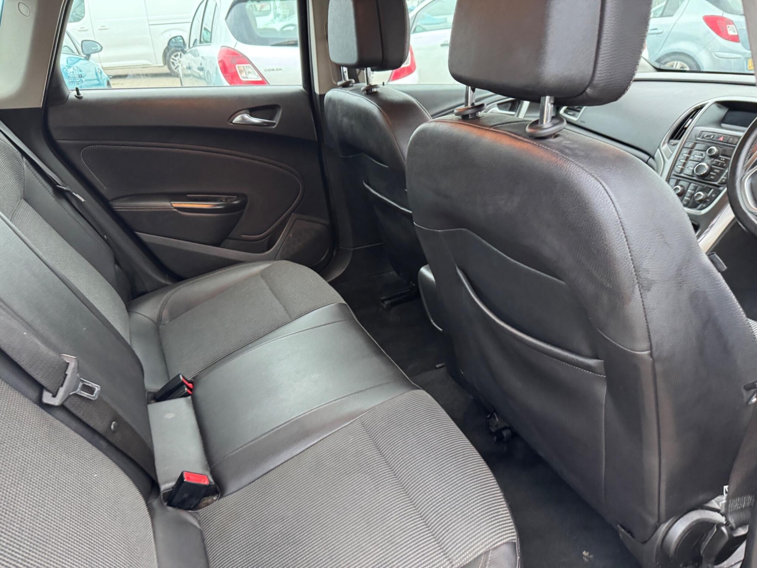 Used Vauxhall Astra 2013 for sale - 76388601: Photo 19