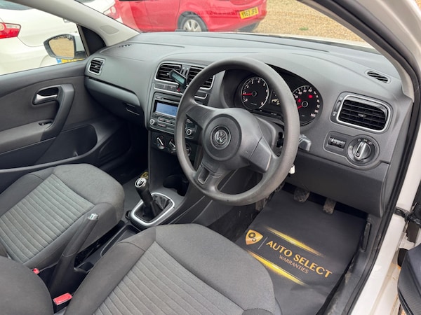 Used Volkswagen Polo 2011 for sale - 76270565: Photo 19