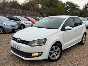 Used Volkswagen Polo 2011 for sale - 76270565: Photo 2