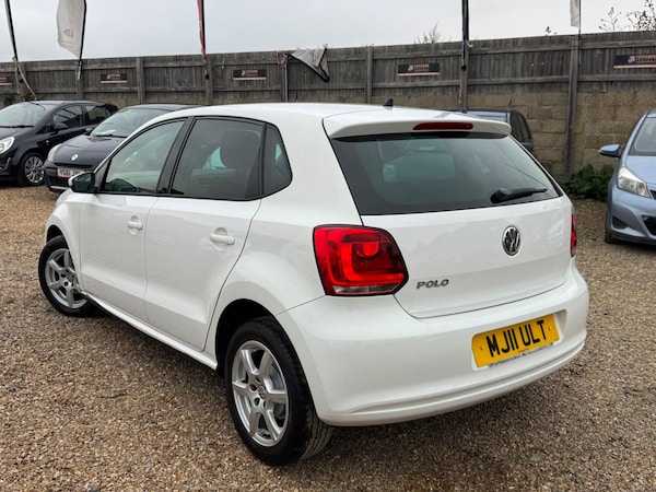 Used Volkswagen Polo 2011 for sale - 76270565: Photo 9