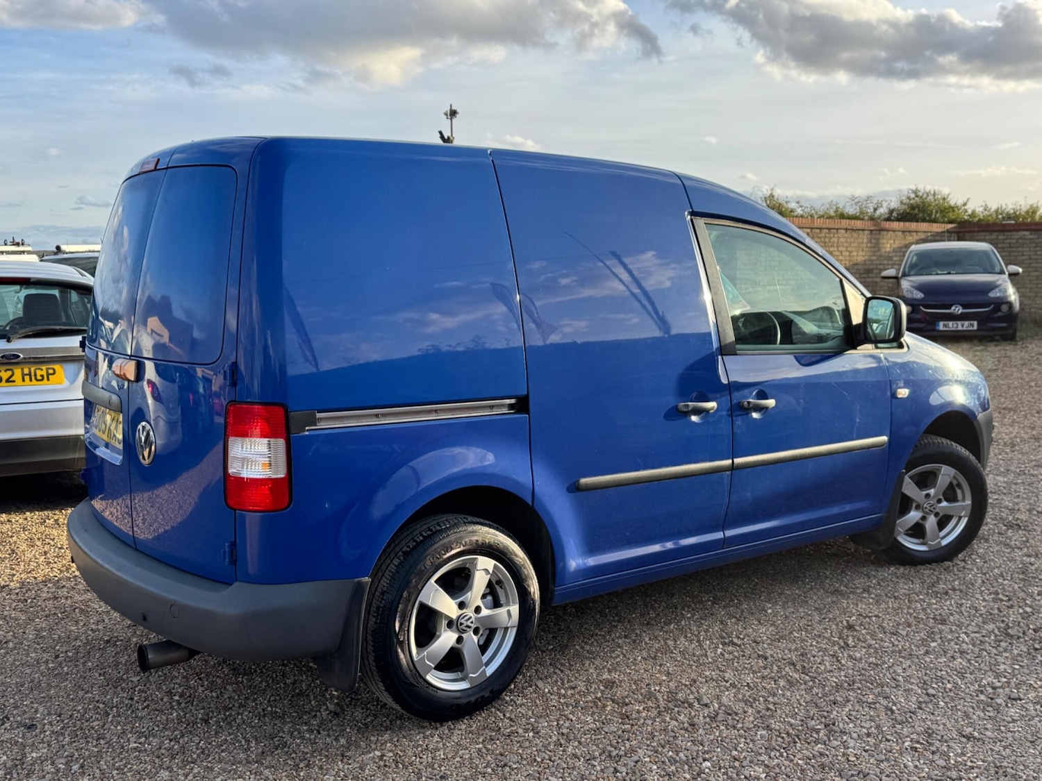 Used Volkswagen Caddy 2009 for sale - 76620163: Photo 18
