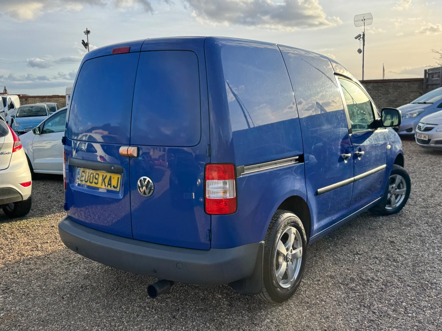 Used Volkswagen Caddy 2009 for sale - 76620163: Photo 21