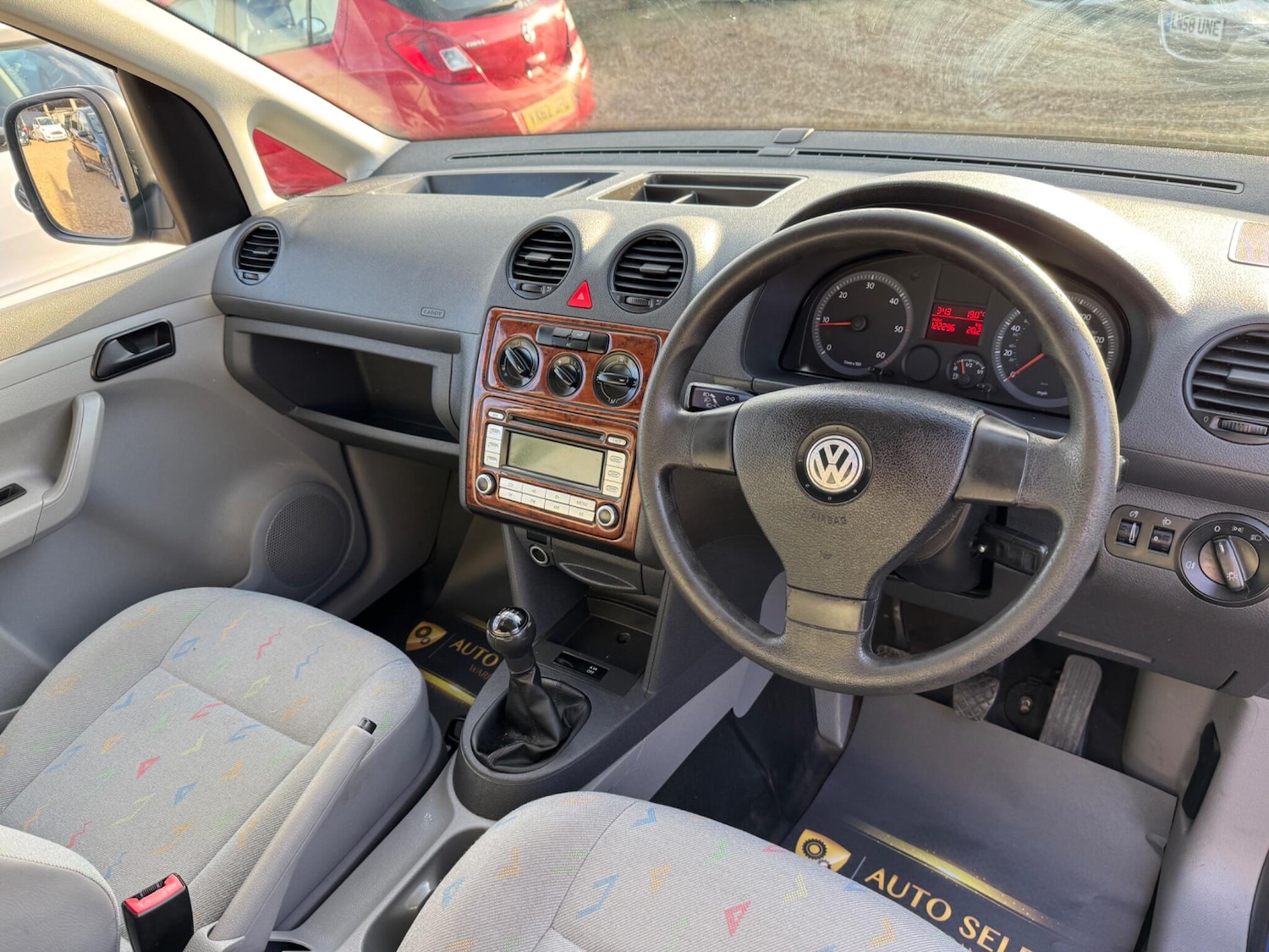 Used Volkswagen Caddy 2009 for sale - 76620163: Photo 3