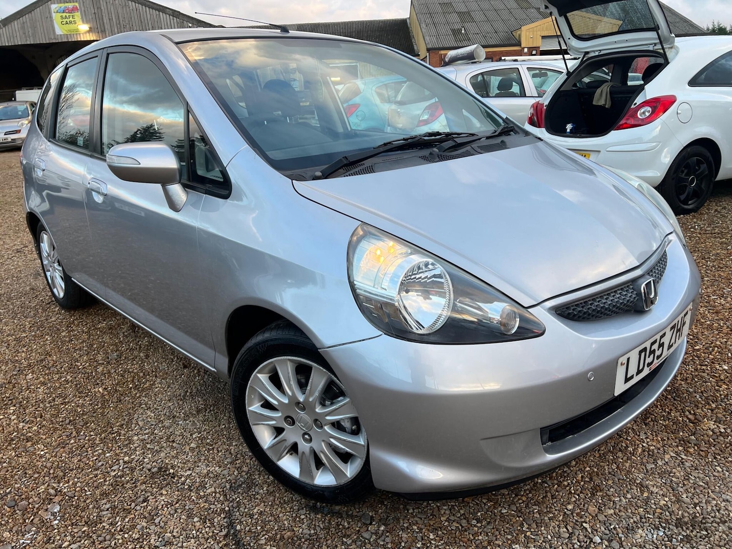 Used Honda Jazz 2005 for sale - 76521514: Photo 16