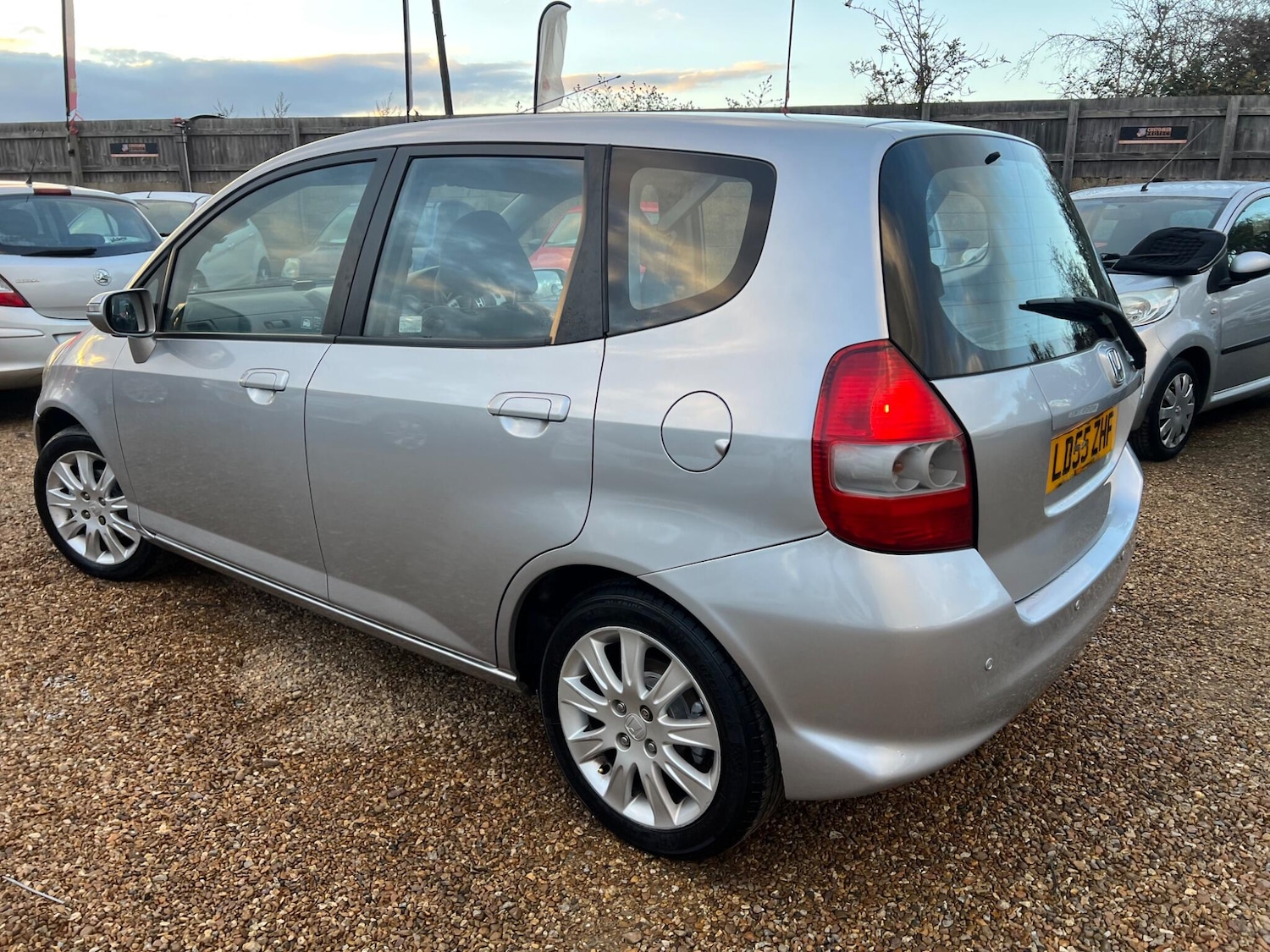 Used Honda Jazz 2005 for sale - 76521514: Photo 2