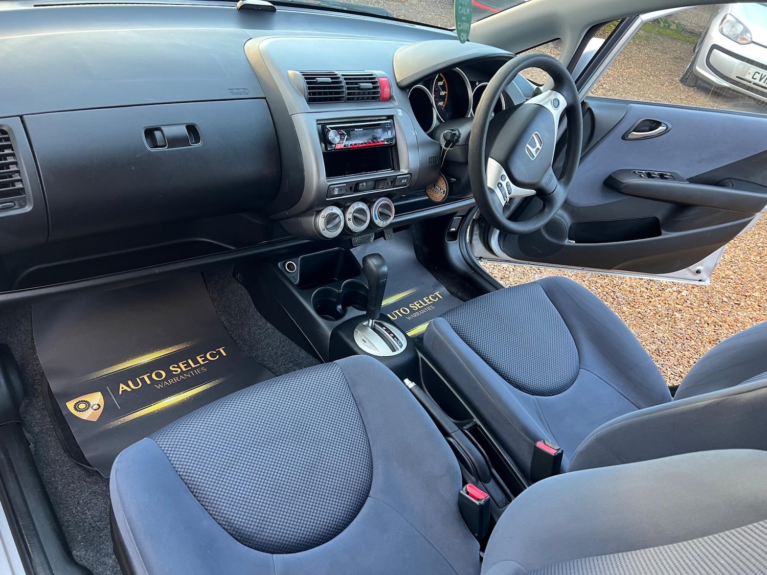 Used Honda Jazz 2005 for sale - 76521514: Photo 28