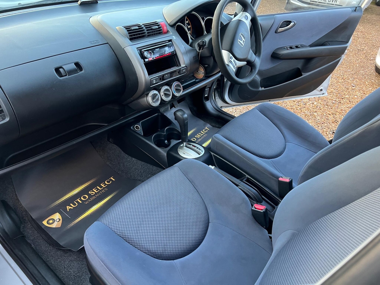 Used Honda Jazz 2005 for sale - 76521514: Photo 29