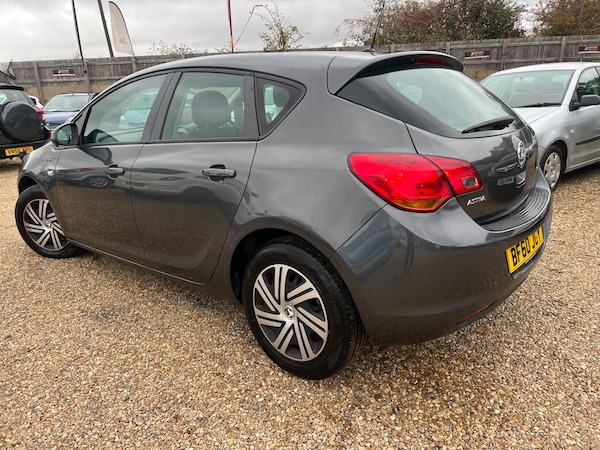 Used Vauxhall Astra 2010 for sale - 76259033: Photo 13