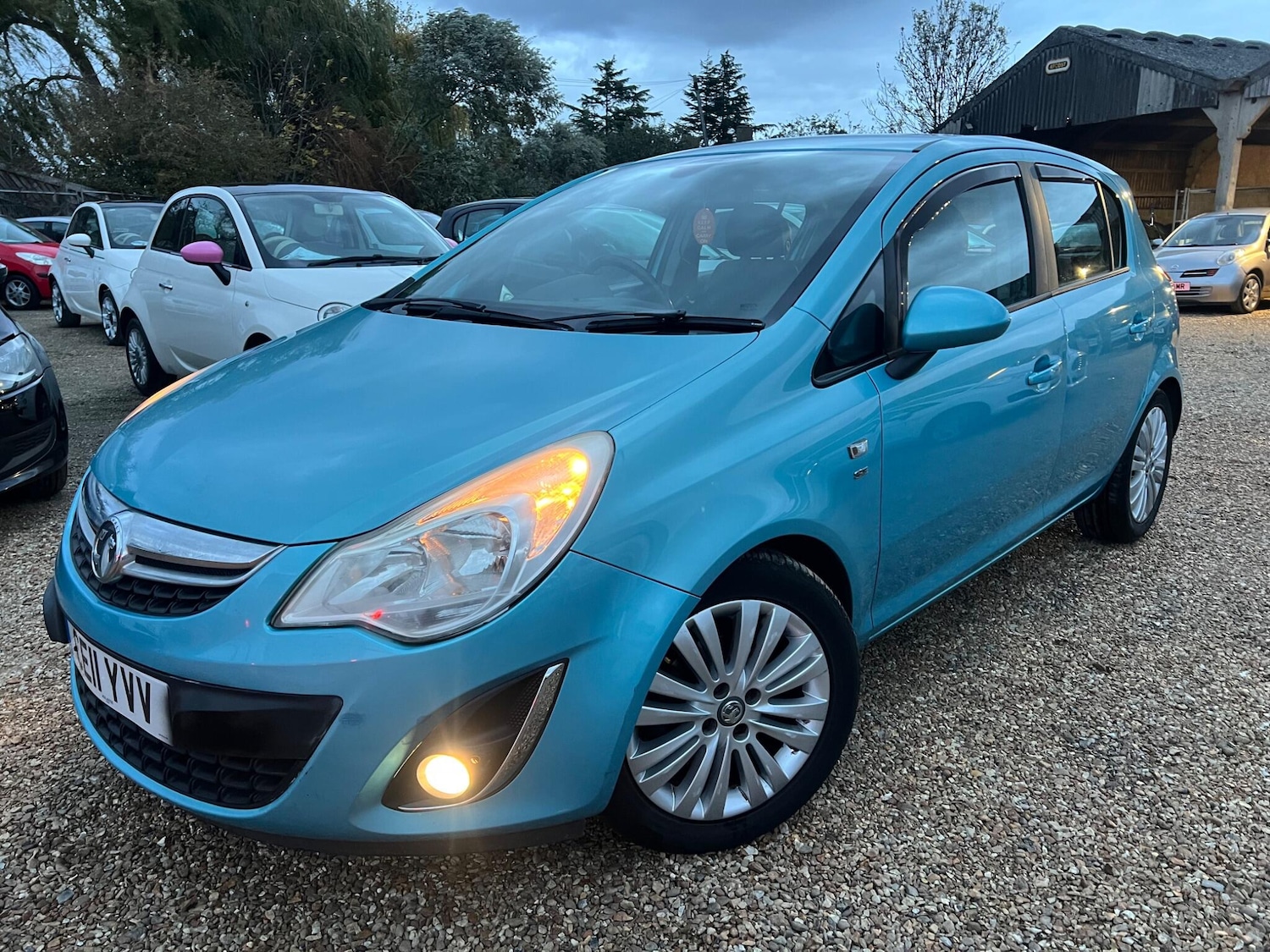 Used Vauxhall Corsa 2011 for sale - 76446453: Photo 2