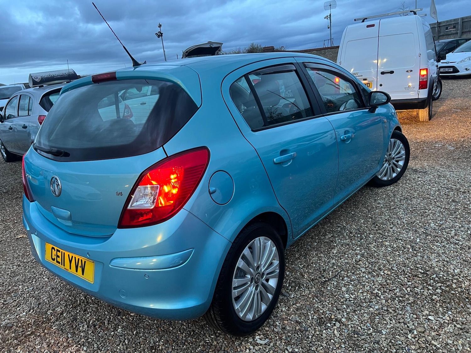 Used Vauxhall Corsa 2011 for sale - 76446453: Photo 5